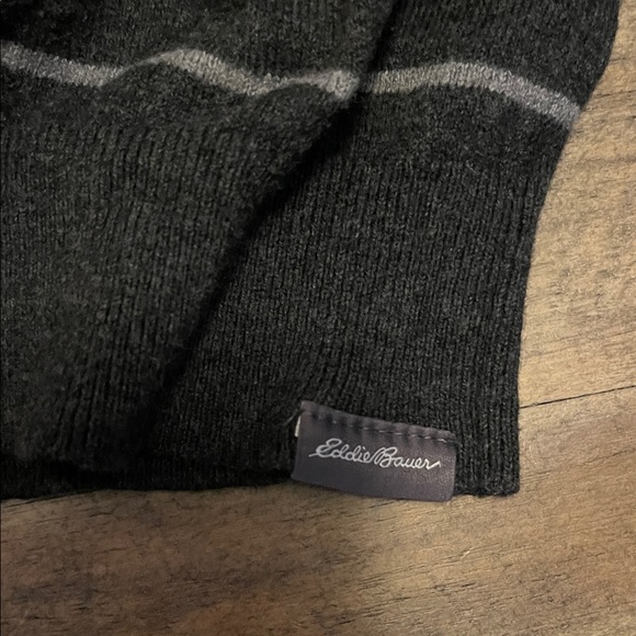 Eddie Bauer Men's Charcoal and Dark/Light Grey Striped Crewneck Sweater Large - Picture 2 of 5